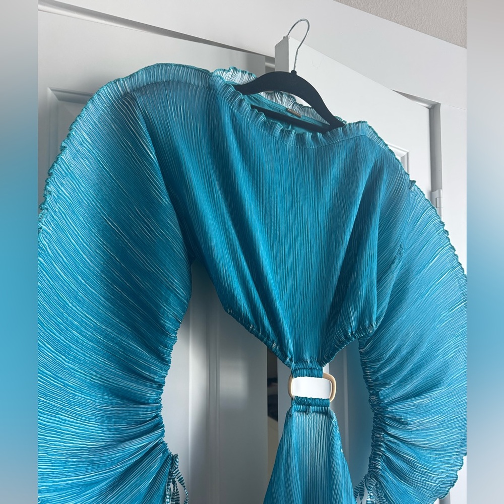 CULT GAIA HIRE AKILAH MIDI DRESS IN CYAN/BLUE - Picture 5 of 8